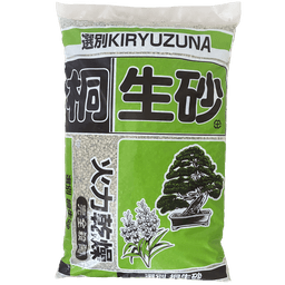 Kiryuzuna Substrate (Size 3-7mm) 16L (1)